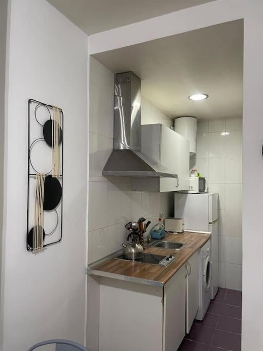 Plaza Rio B Apartman Madrid Kültér fotó